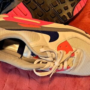 Nike Air Max Sneakers - White and Pink